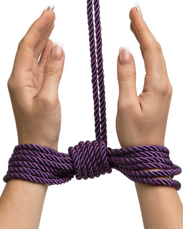 Fifty Shades Freed Want to Play Silky Rope with Metal Tips